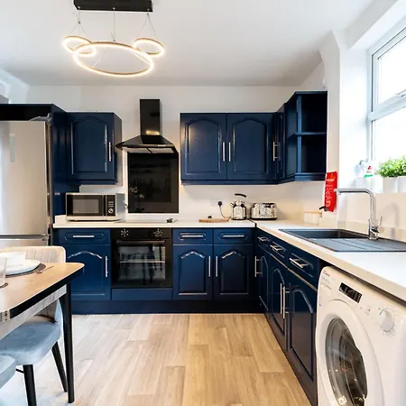 Clifford House - Prime Location - Free Parking, Fast Wifi And Smart Tv By Yoko Feriehus Redcar